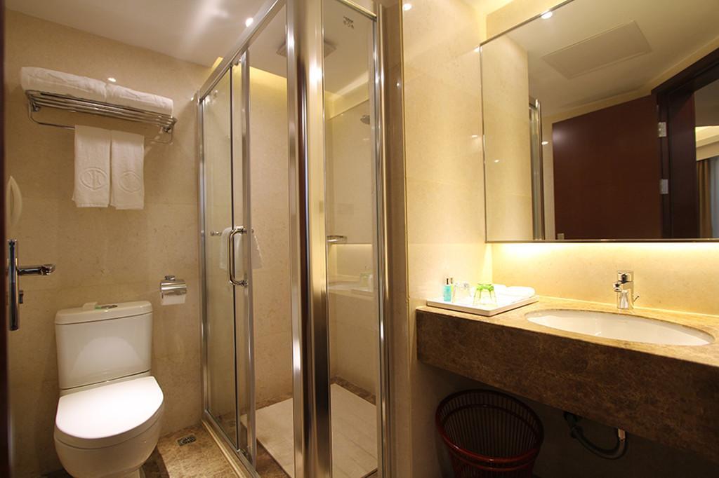 Celeste Palace International Hotel Jiangmen Dış mekan fotoğraf