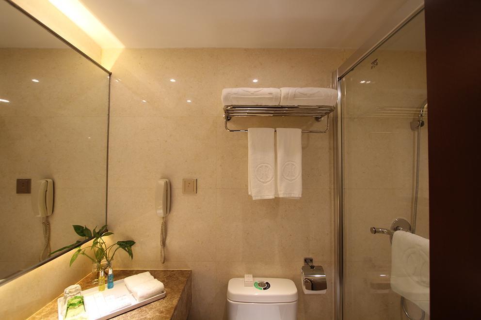 Celeste Palace International Hotel Jiangmen Dış mekan fotoğraf